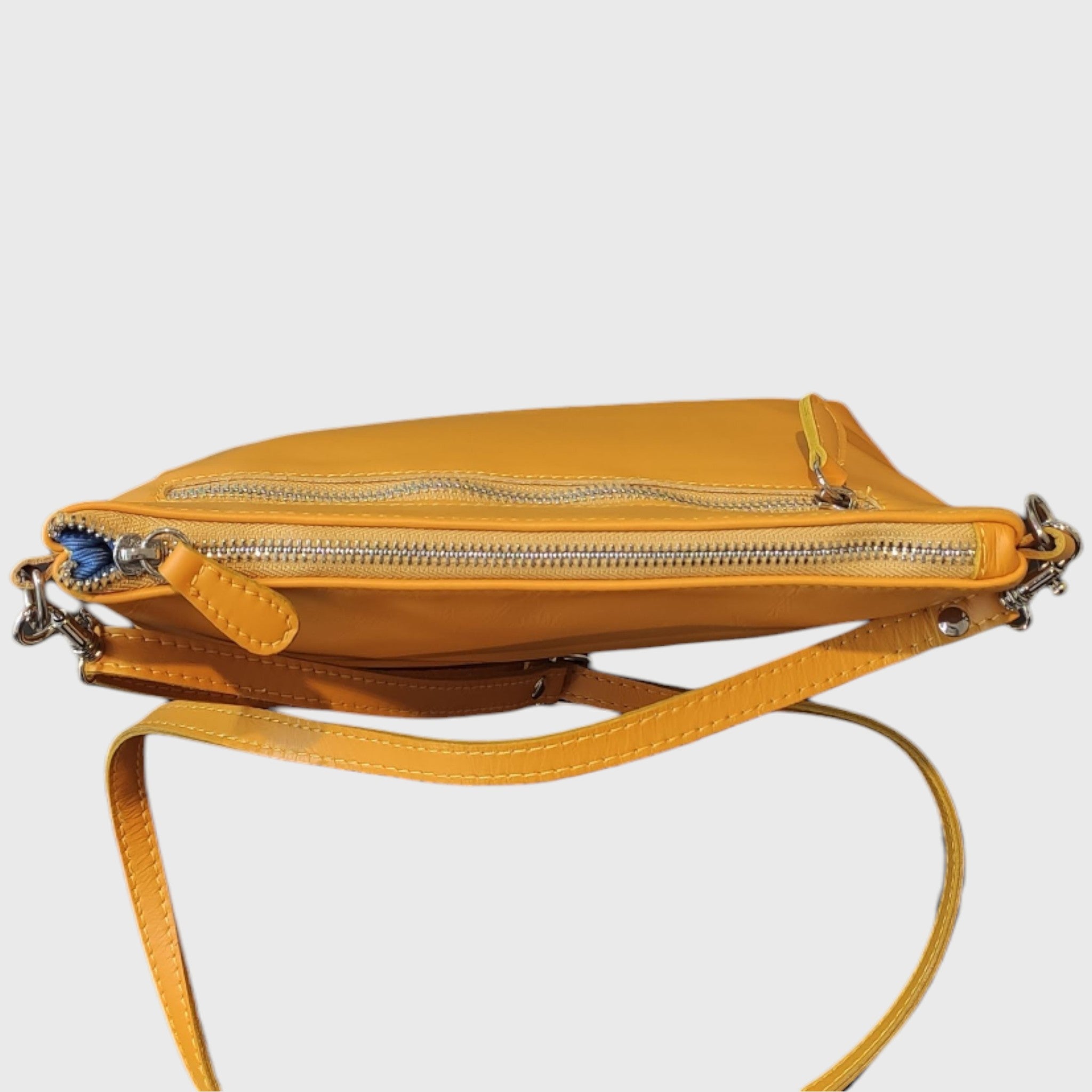 Pelletteria Pelle Nuda Milano, Artigianato italiano, tracolla, borsa donna, Martina giallo, vera pelle